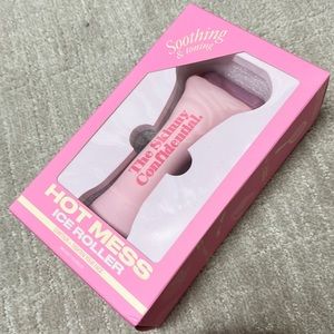 The Skinny Confidential ice roller